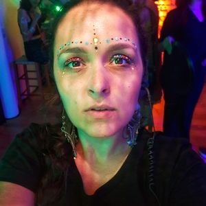 Meet your Posher, Janaina